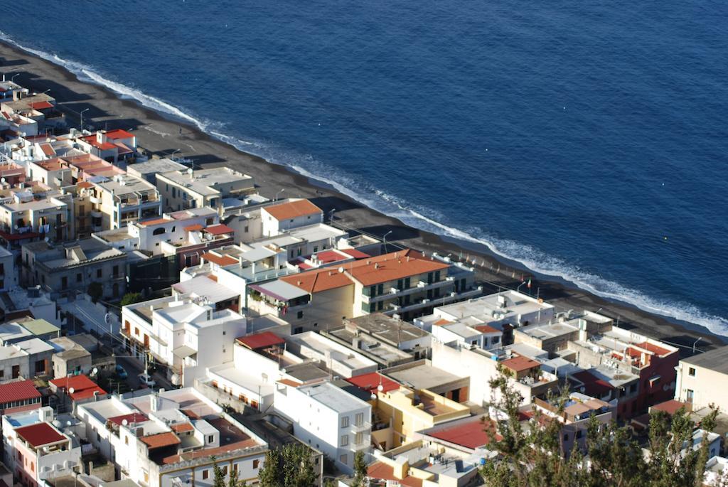 Vulcanoconsult Appartamenti Spiaggia Lipari  Exterior foto