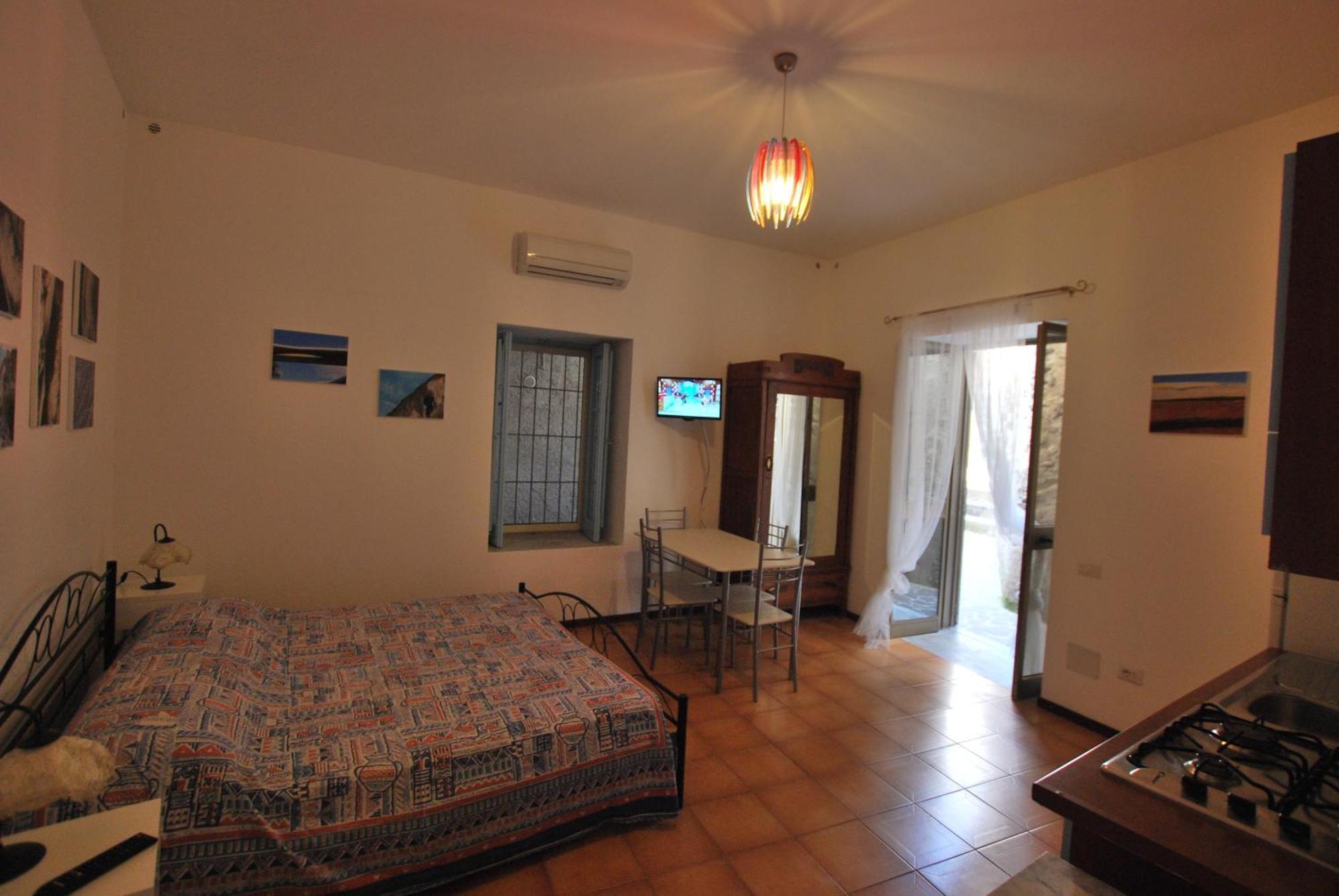 Vulcanoconsult Appartamenti Spiaggia Lipari  Cameră foto